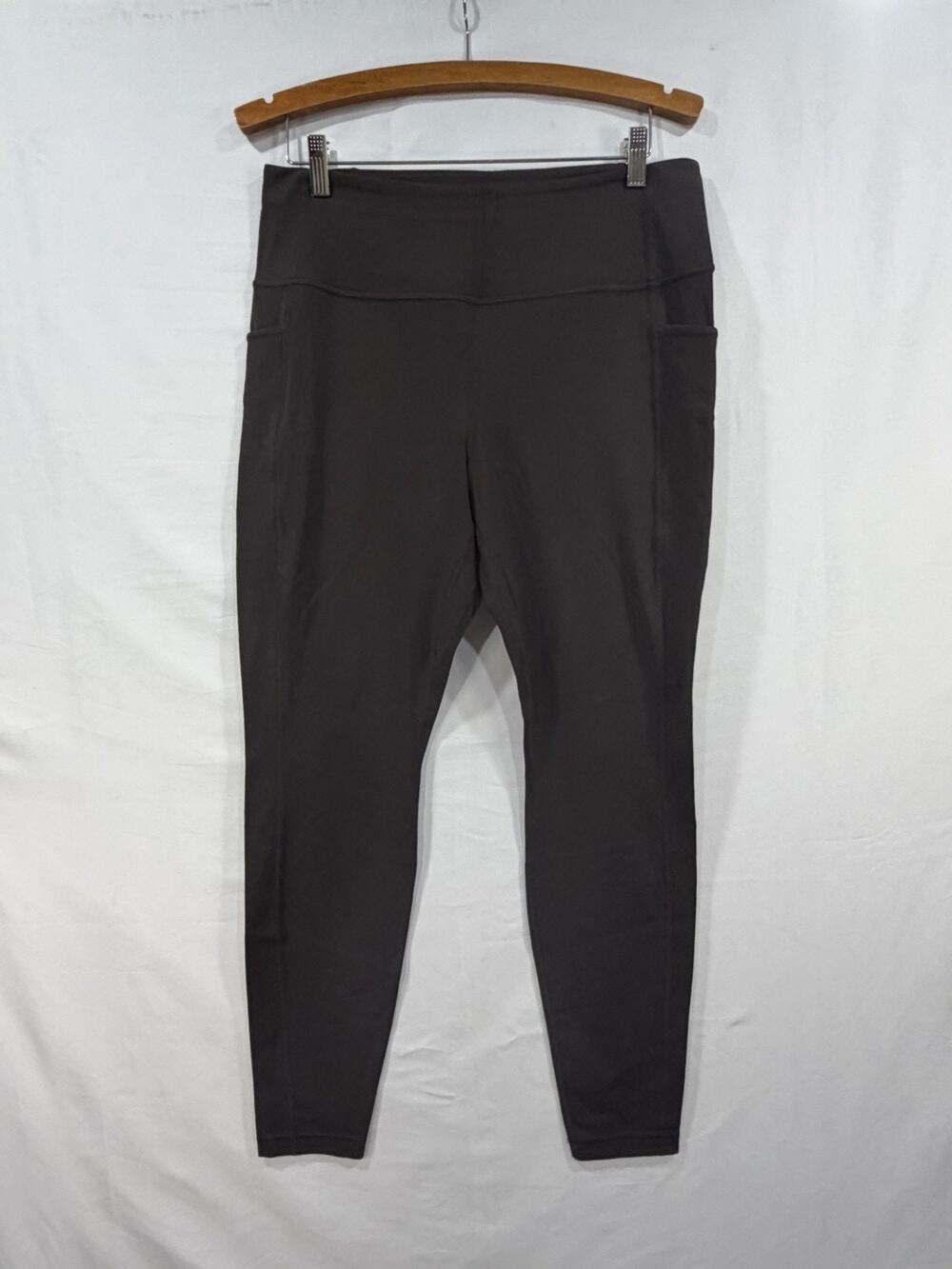 Duluth Trading Company NoGA Air Mid-Rise Slim Leg Pants Size L Long Brown